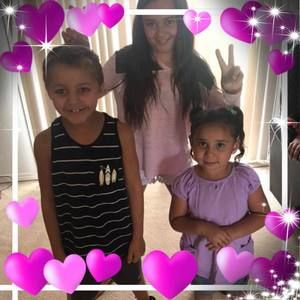 Meet your Posher, Deborah